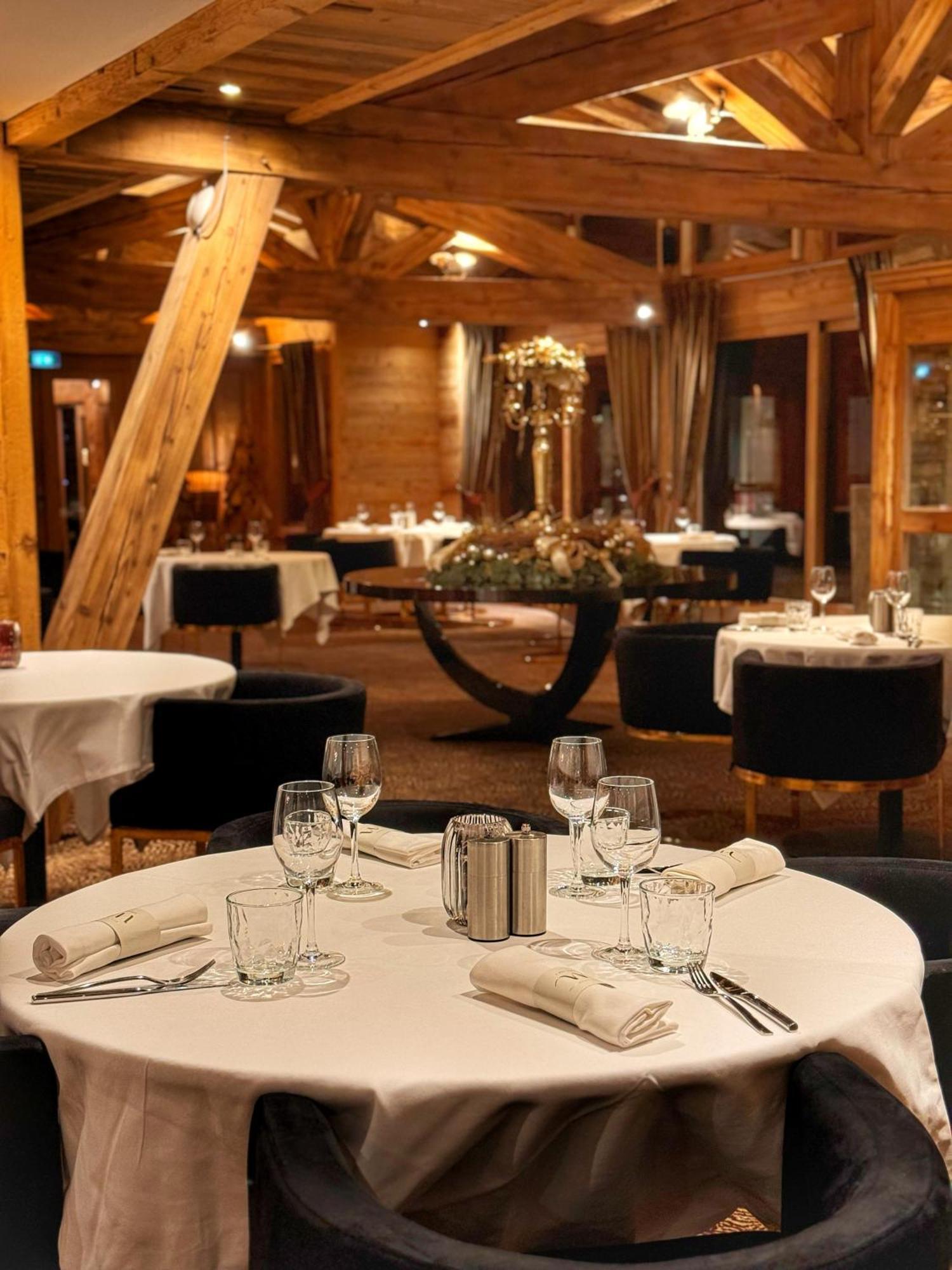 Hotel Tsanteleina Val-dʼIsère Exteriör bild